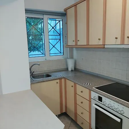 Apartment Adler 5 Cozy Downtown Studio Athens